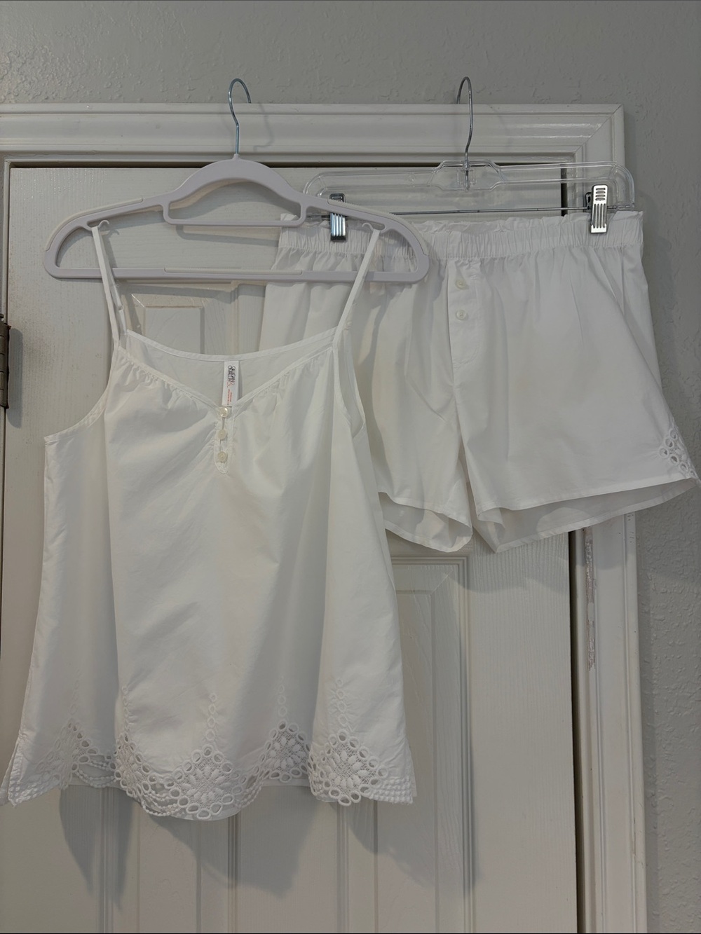 Gilligan & O'Malley White Lace-Trim Camisole & Shorts Sleep Set